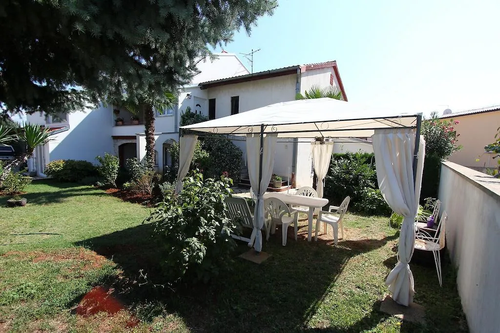 Apartment Neily Rovinj